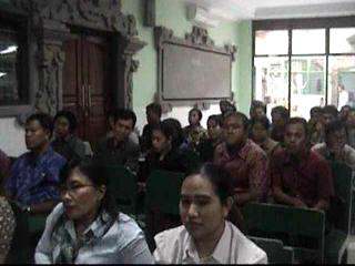 Guru SMP Se-Kabupaten Badung mendapatkan Pelatihan  KTSP